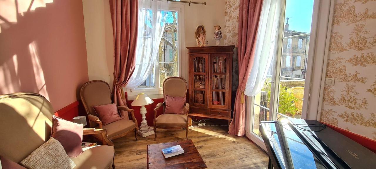 Hotel Des Artistes Тараскон Экстерьер фото