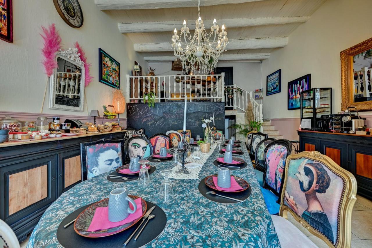 Hotel Des Artistes Тараскон Экстерьер фото