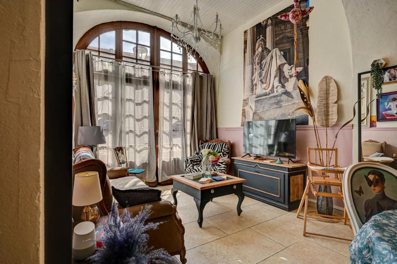 Hotel Des Artistes Тараскон Экстерьер фото