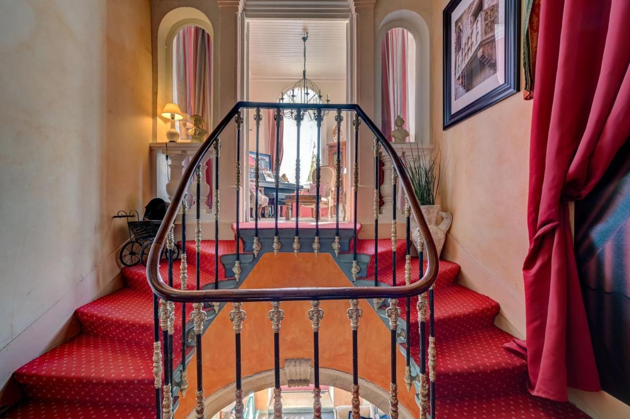 Hotel Des Artistes Тараскон Экстерьер фото