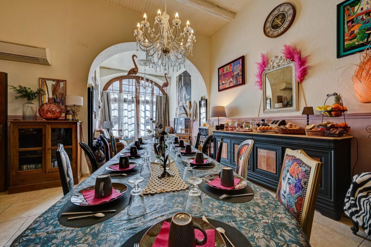 Hotel Des Artistes Тараскон Экстерьер фото