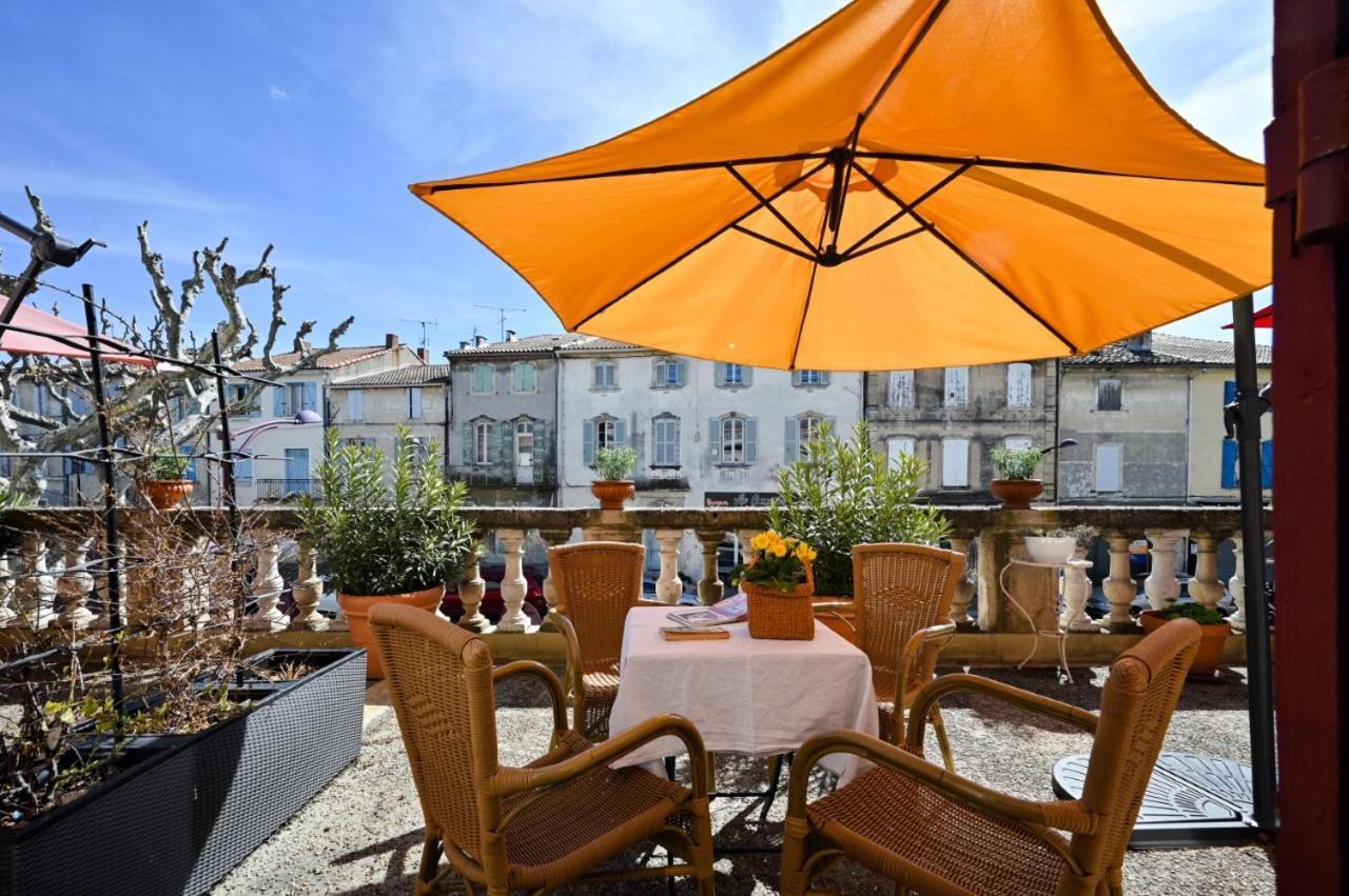 Hotel Des Artistes Тараскон Экстерьер фото
